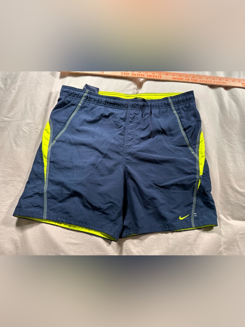 Nike Men’s Navy Blue Lime Green Large Swim Trunks Y2K 2000s Vintage Retro Lined